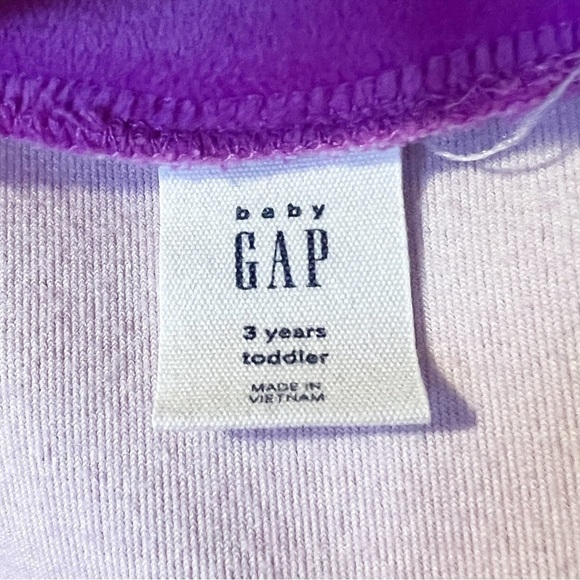 Baby‎ Gap Velour Purple Polka Dot Girl’s Sweatshirt - Picture 3 of 5